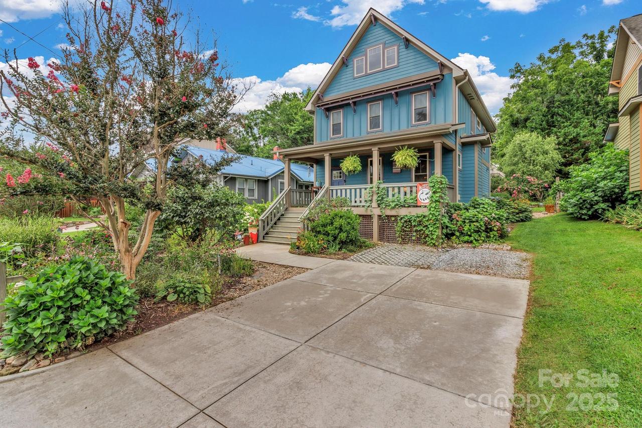 183 Swannanoa Ave., Asheville, NC 28806