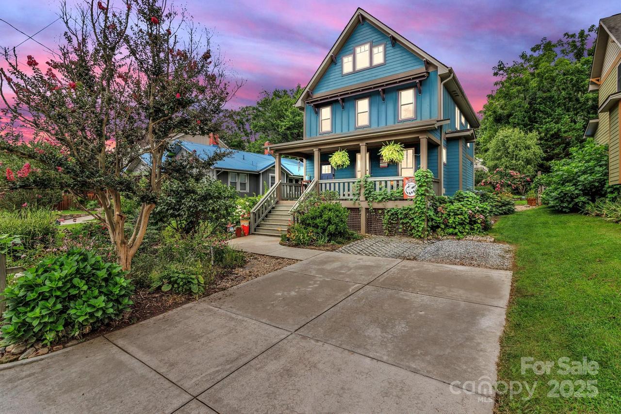 183 Swannanoa Ave., Asheville, NC 28806