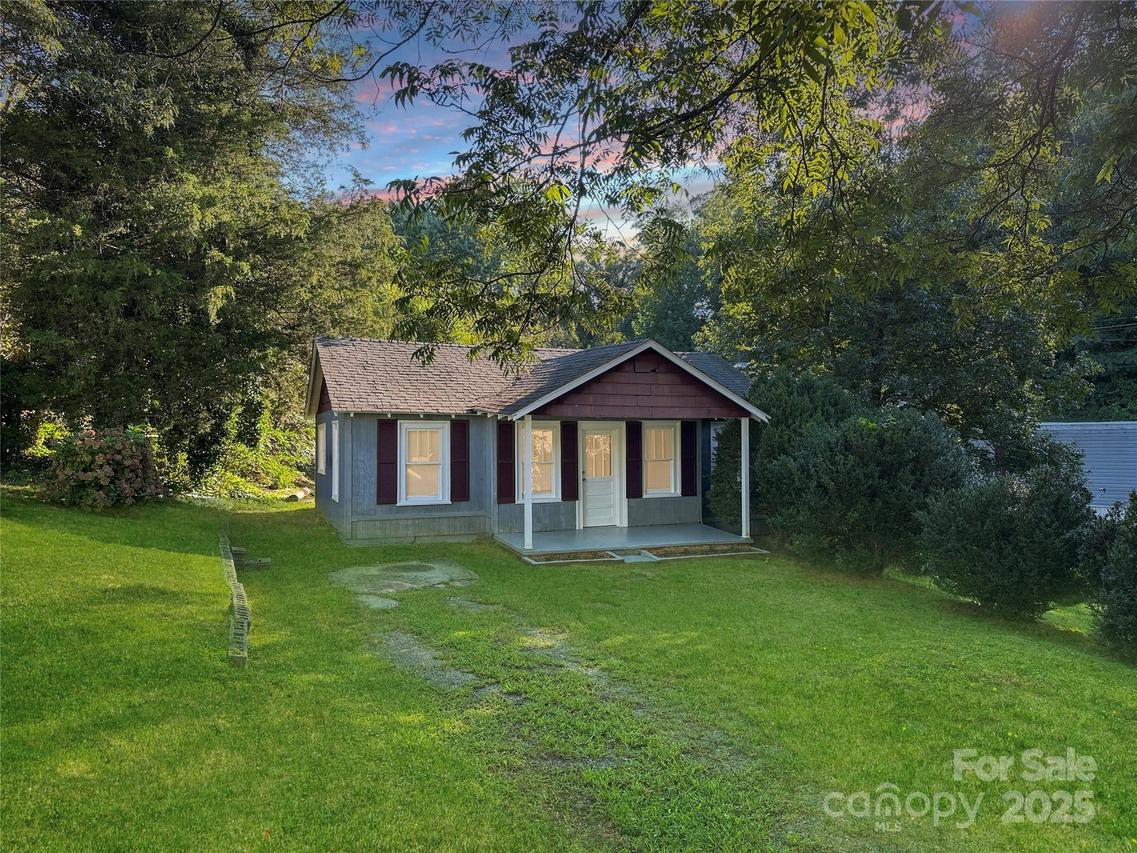 41 Miller Ave., Marion, NC 28752