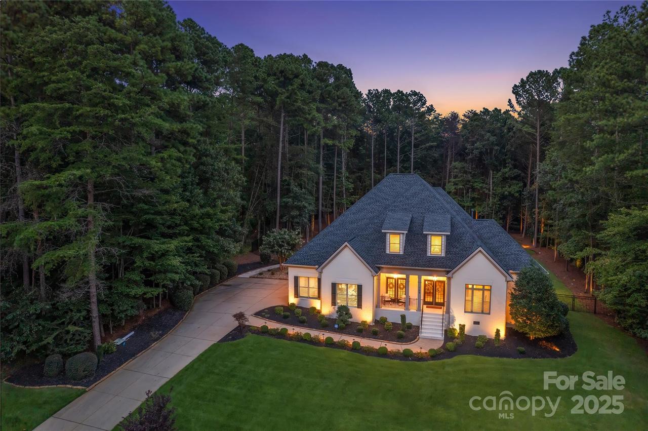108 Dunn Ross Ct., Mooresville, NC 28117