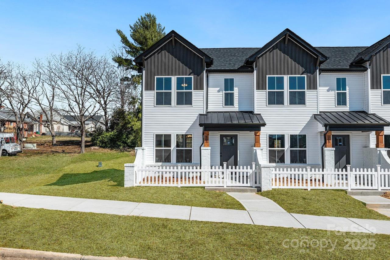 229 E Rice St. #8, Landis, NC 28088
