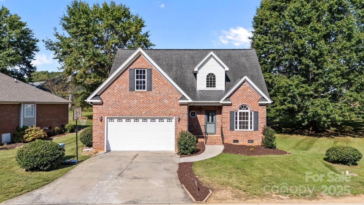 181 New Hampshire Ct., Mocksville, NC 27028
