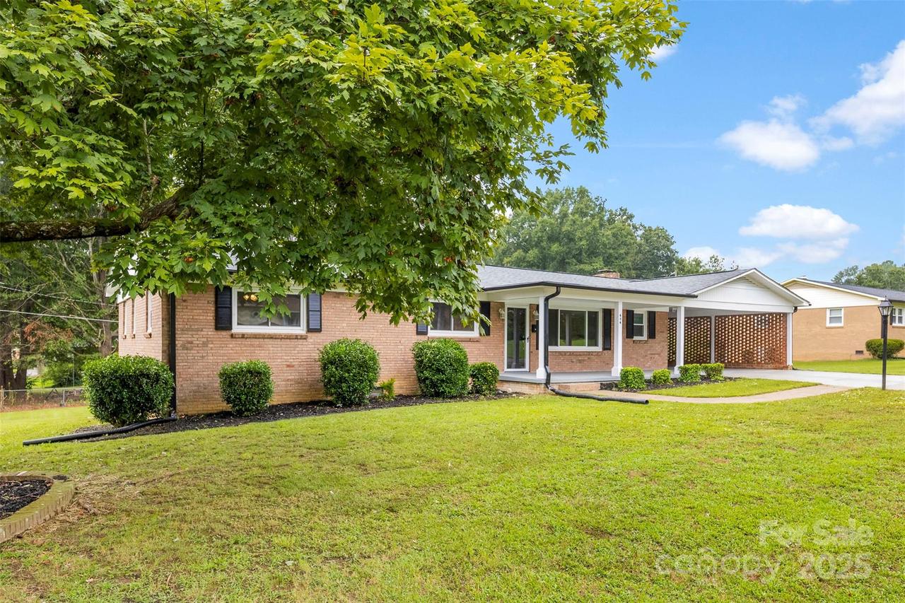 404 Kings Dr., Cherryville, NC 28021