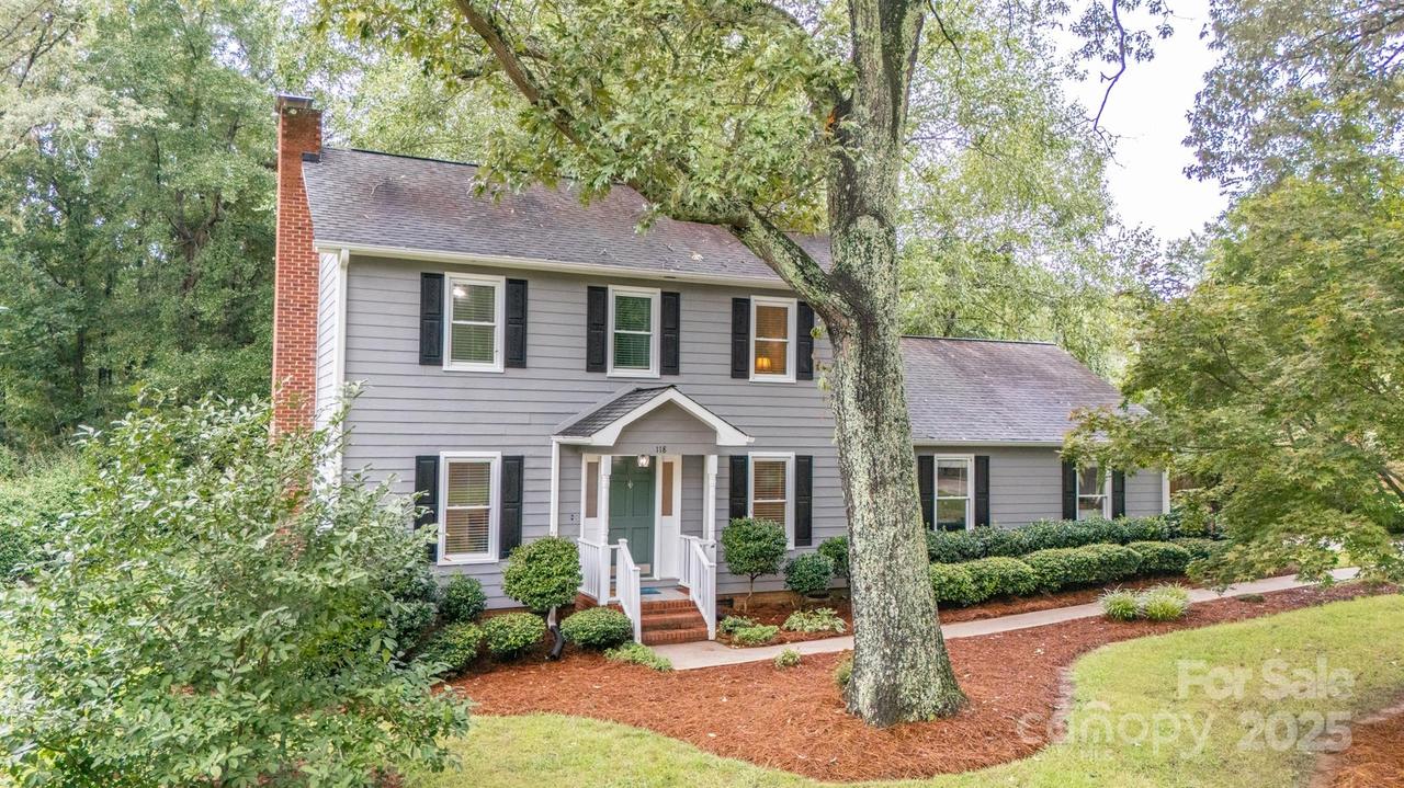 118 Underwood Dr., Mount Holly, NC 28120