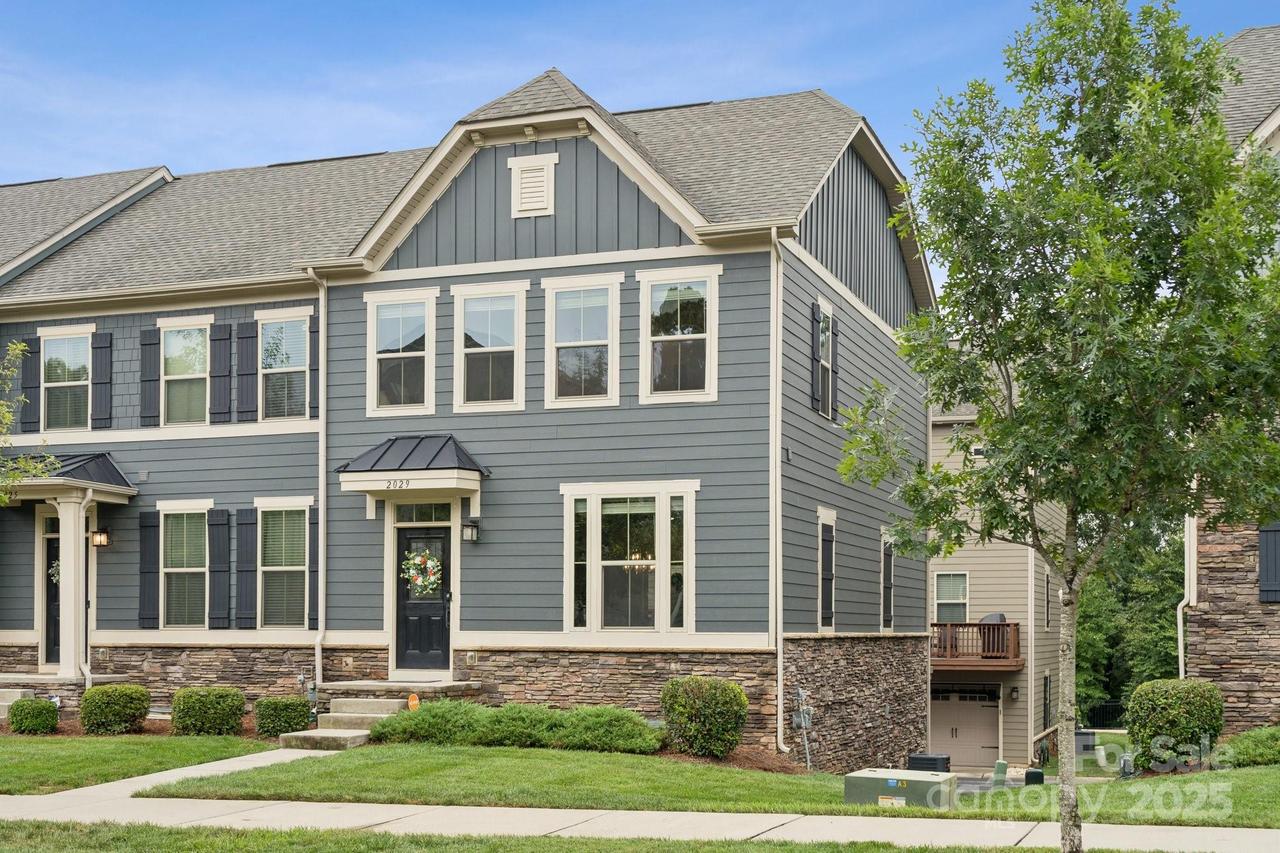 2029 Birchside Dr., Charlotte, NC 28205