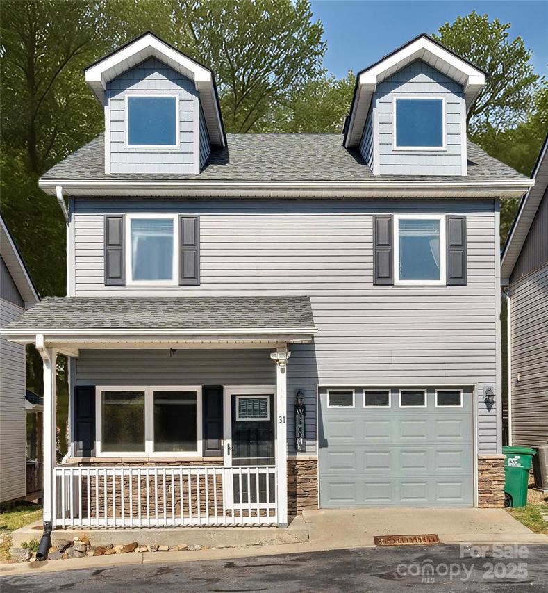 31 English Ivy Rd., Asheville, NC 28806