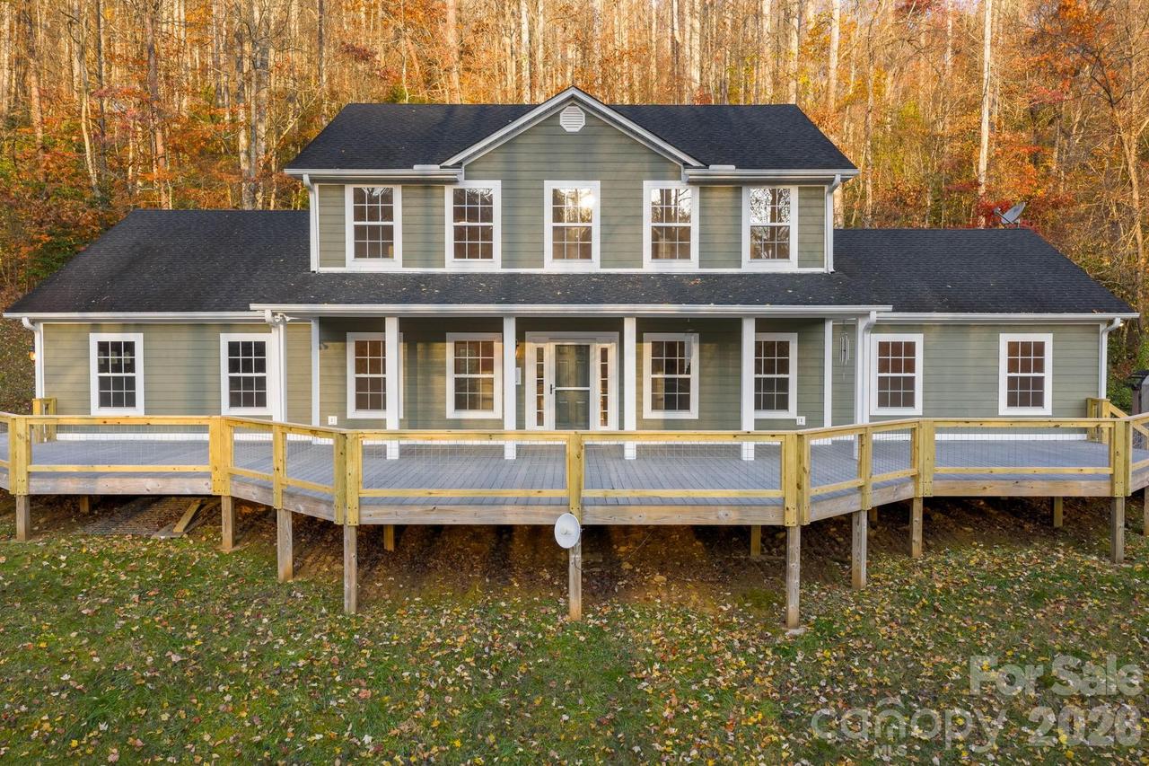 166 Jay Bird Dr., Sylva, NC 28779