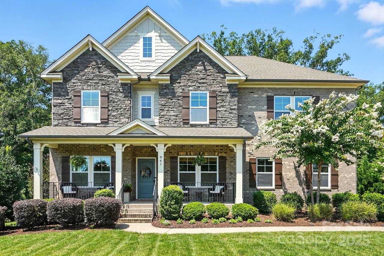 841 Garrison Grove Ln., Waxhaw, NC 28173