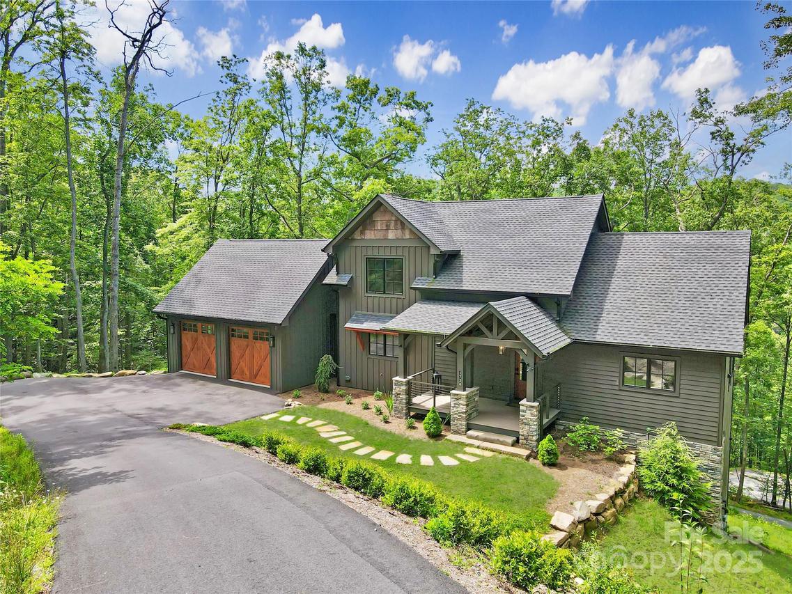 1736 Twin Rivers Dr., Boone, NC 28607