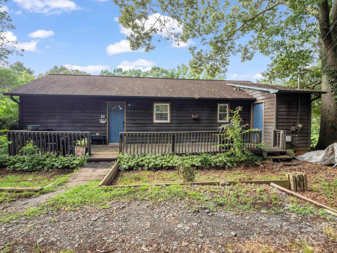 272 Washington St., Forest City, NC 28043