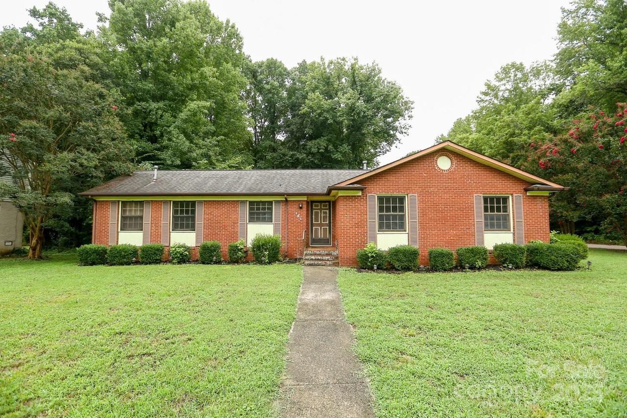 101 Hemlock Dr., Salisbury, NC 28147