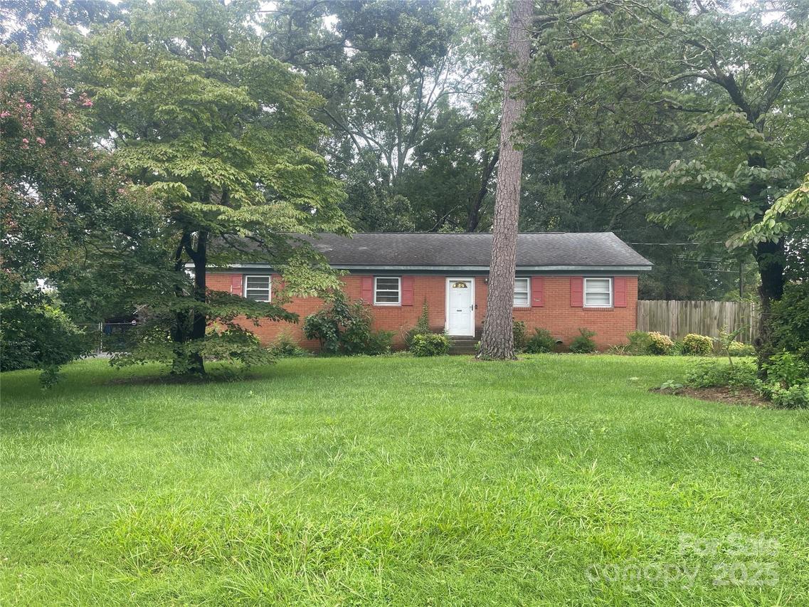 5516 Beverly Dr., Indian Trail, NC 28079