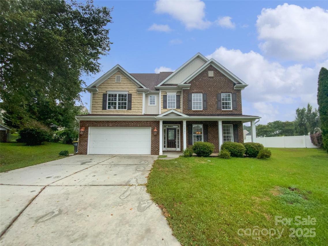 10901 Trout Creek Pl., Davidson, NC 28036
