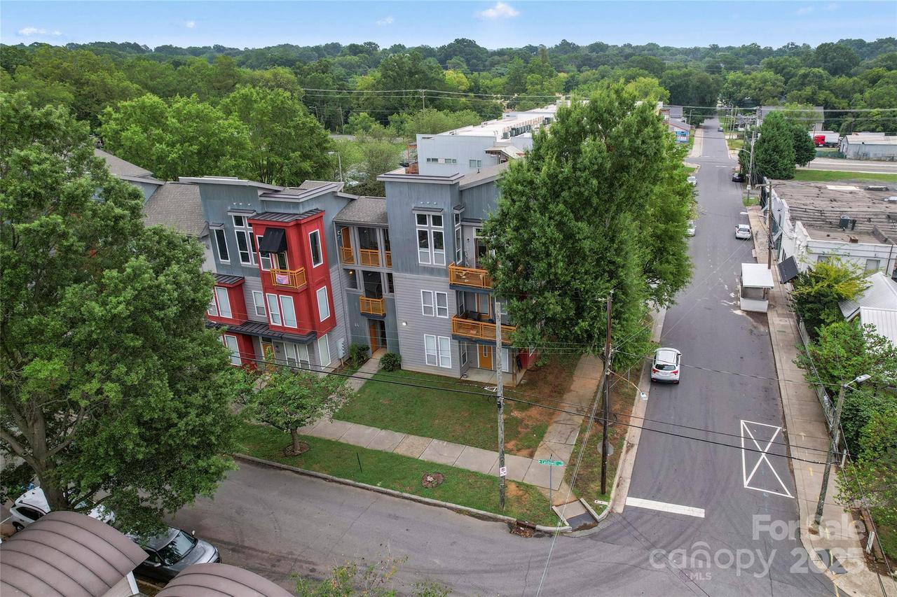 1204 N Caldwell St., Charlotte, NC 28206