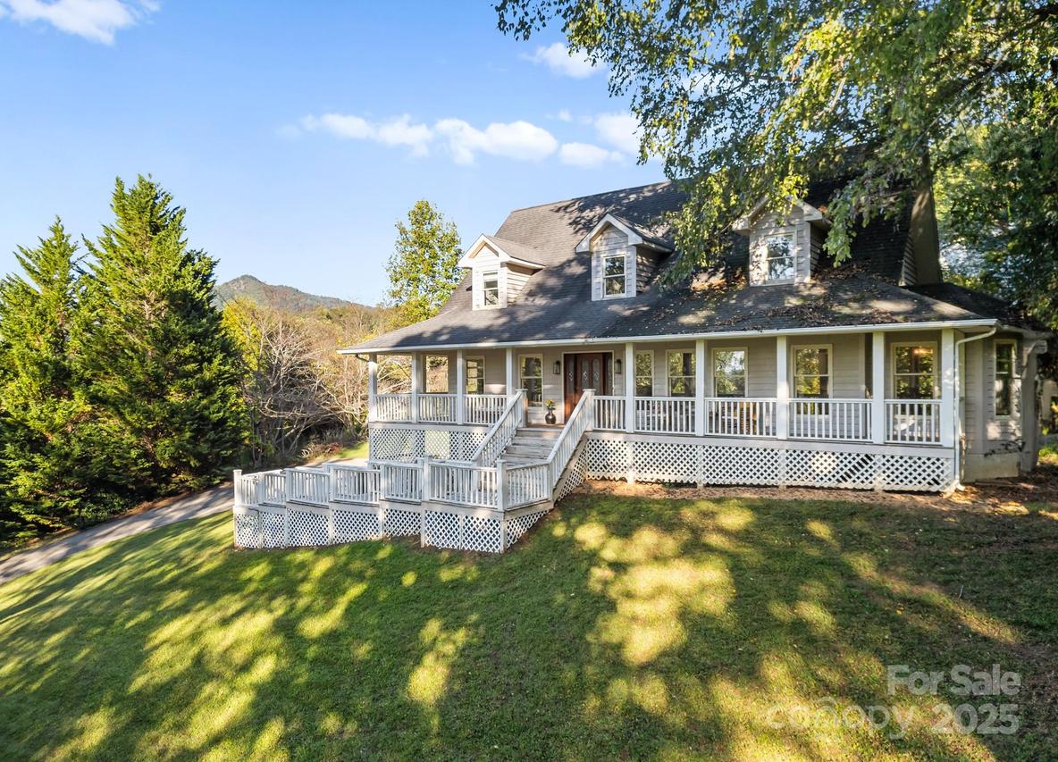 110 Stonecrest Dr., Asheville, NC 28803