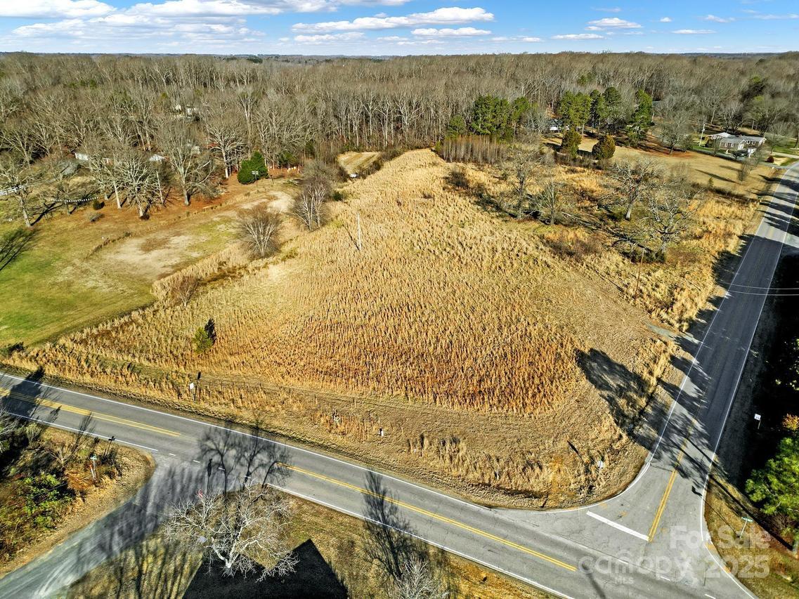 6114 Will Plyler Rd., Waxhaw, NC 28173