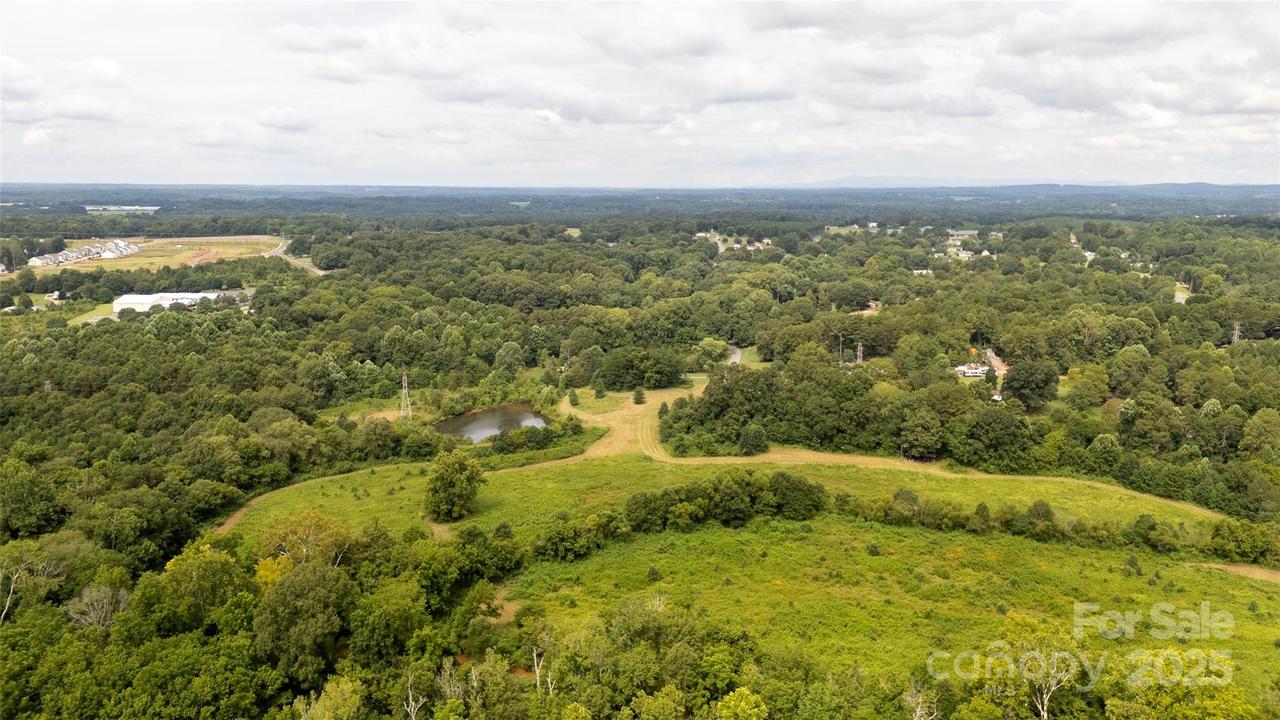 00 Park Cir., Lincolnton, NC 28092