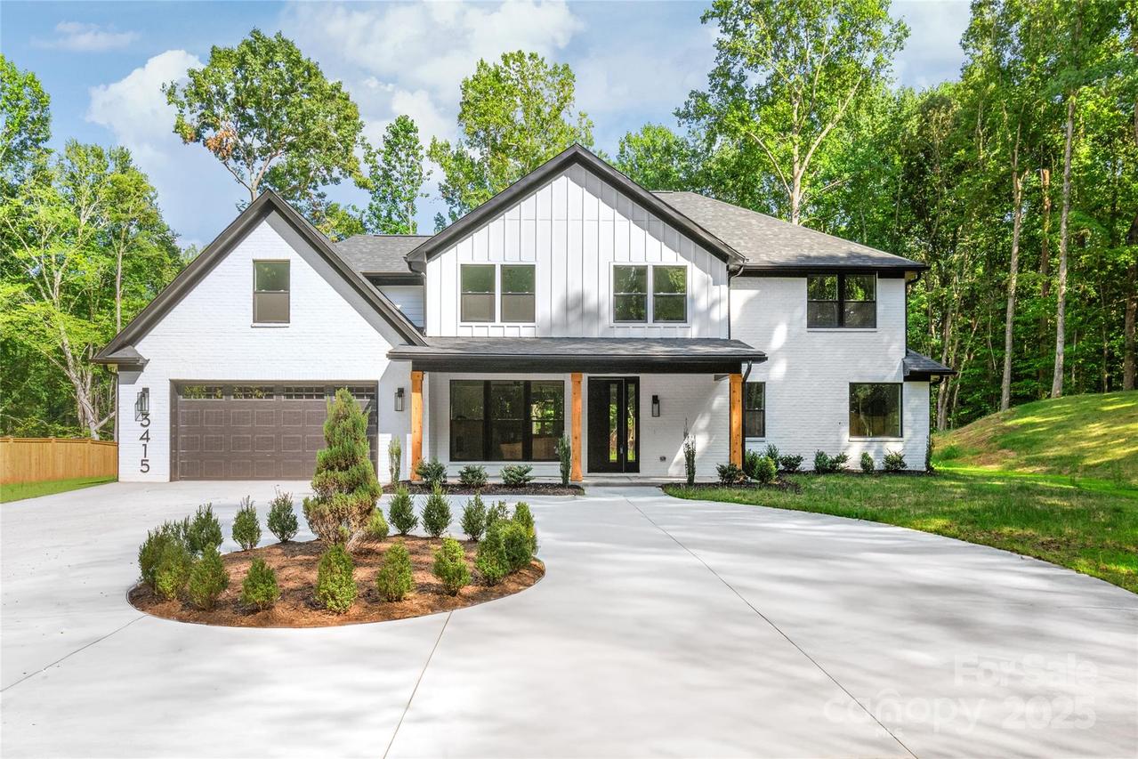 3415 Waxhaw Indian Trail Rd., Waxhaw, NC 28173