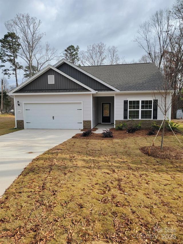 3471 Robindale Dr., Winston Salem, NC 27107