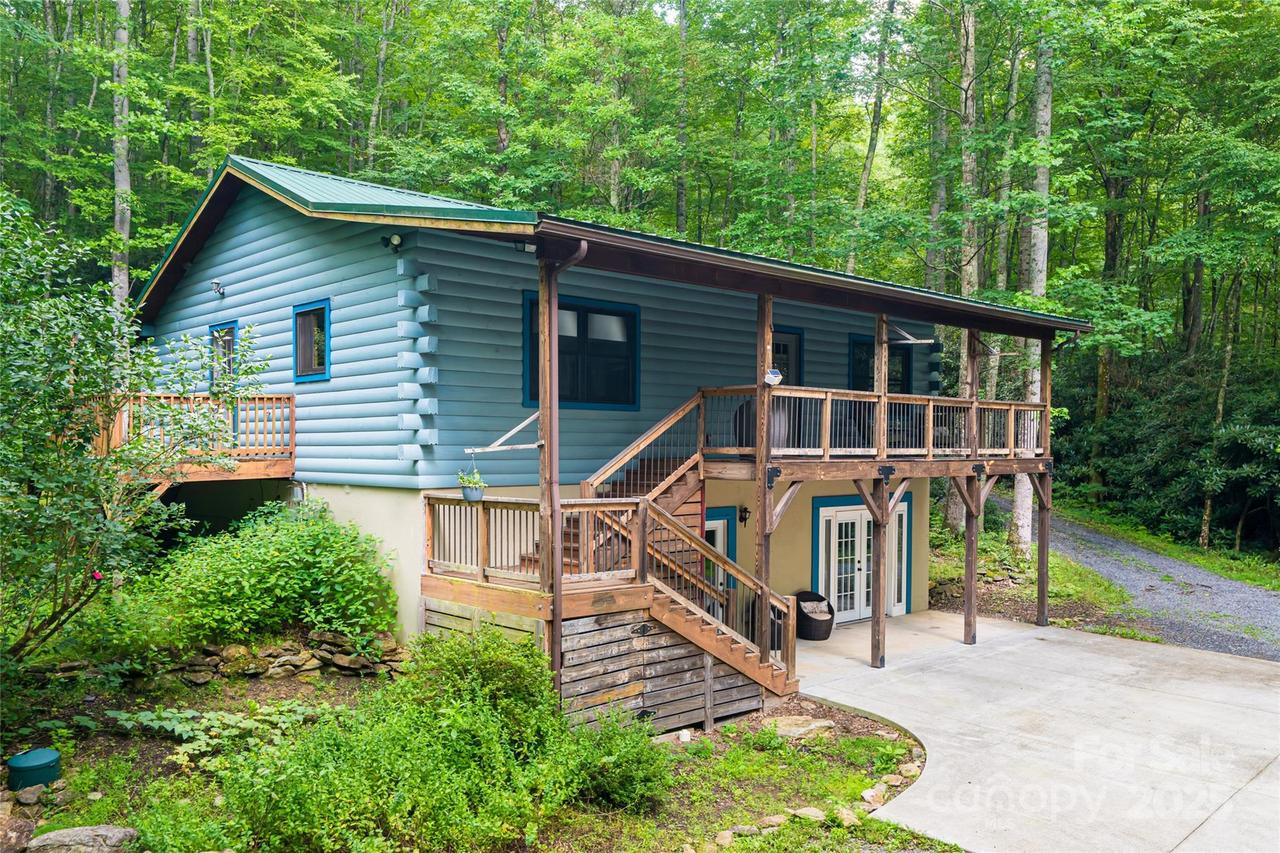 4035 Bald Creek Rd., Clyde, NC 28721
