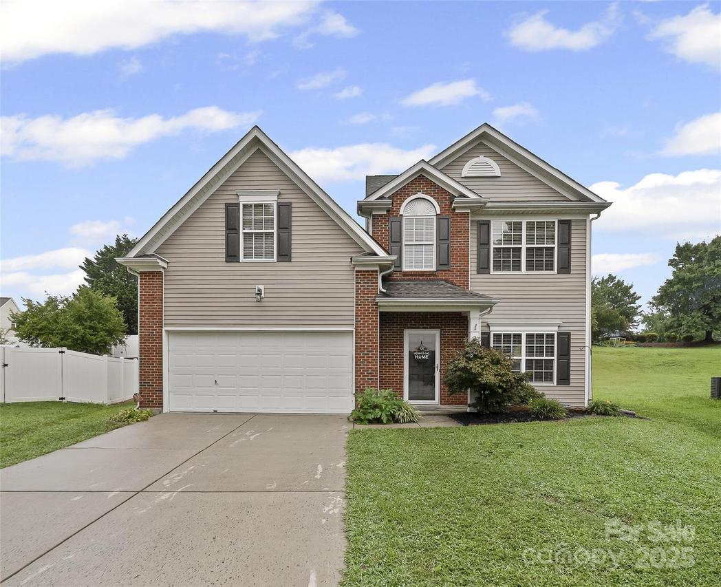 7226 Winding Cedar Tr., Harrisburg, NC 28075