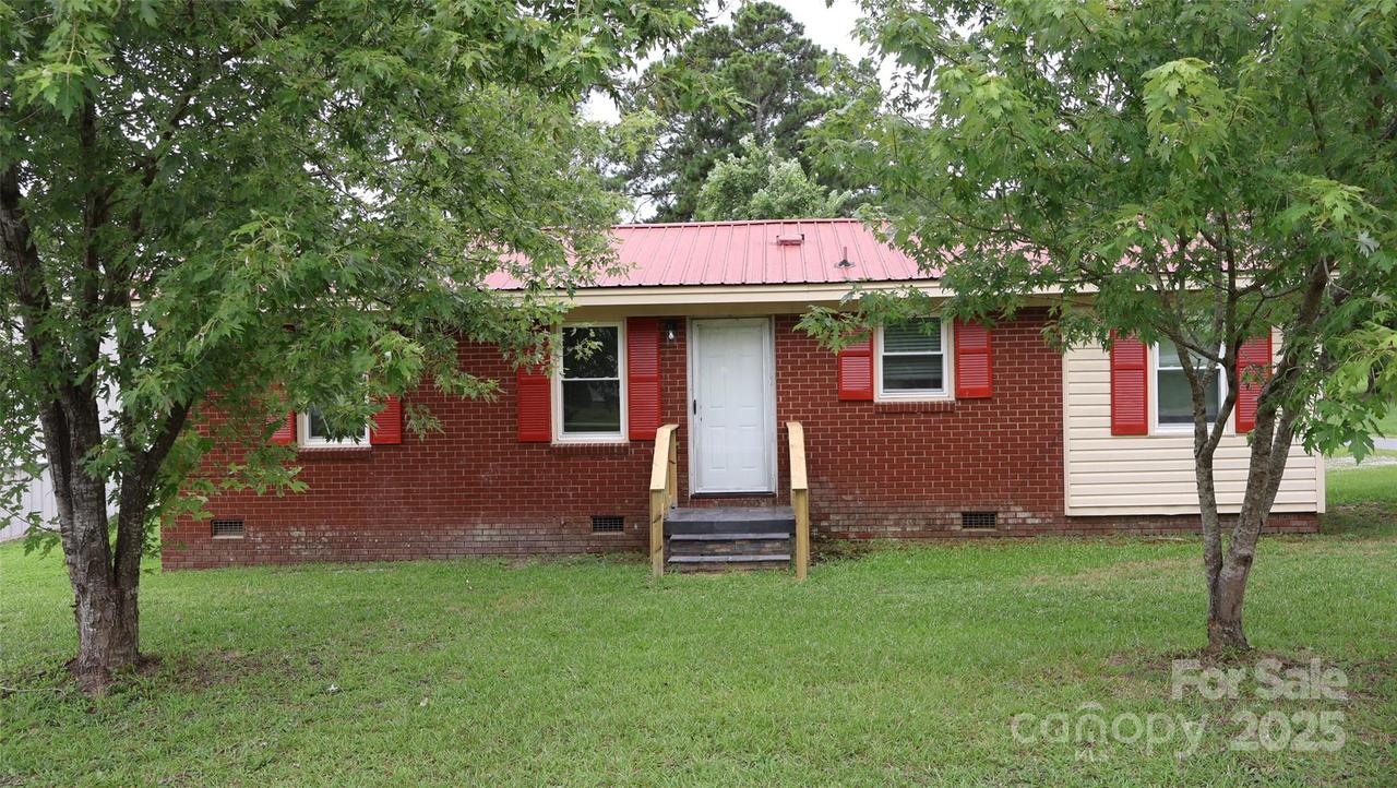 75 W Polk St., Polkton, NC 28135