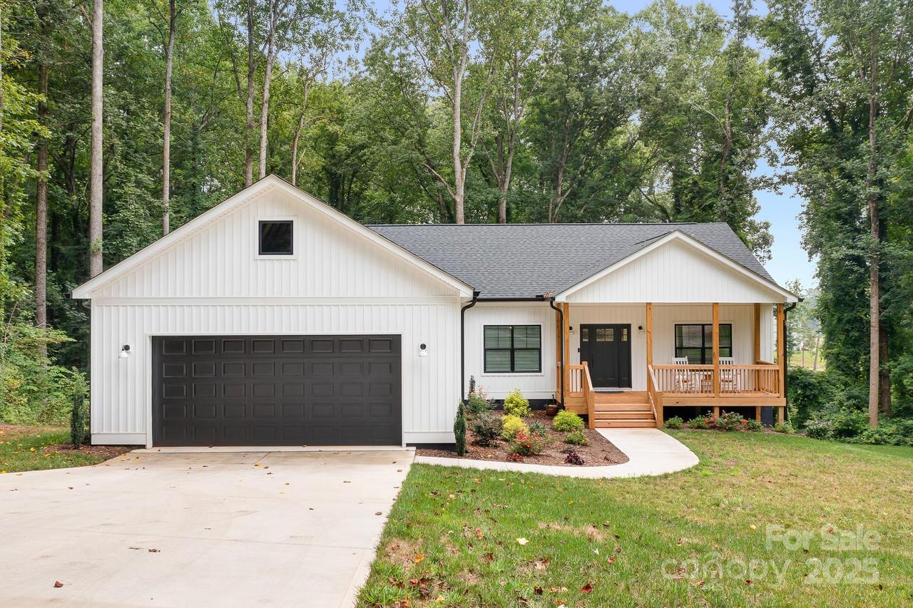 428 Florence Cir. #39, Statesville, NC 28625