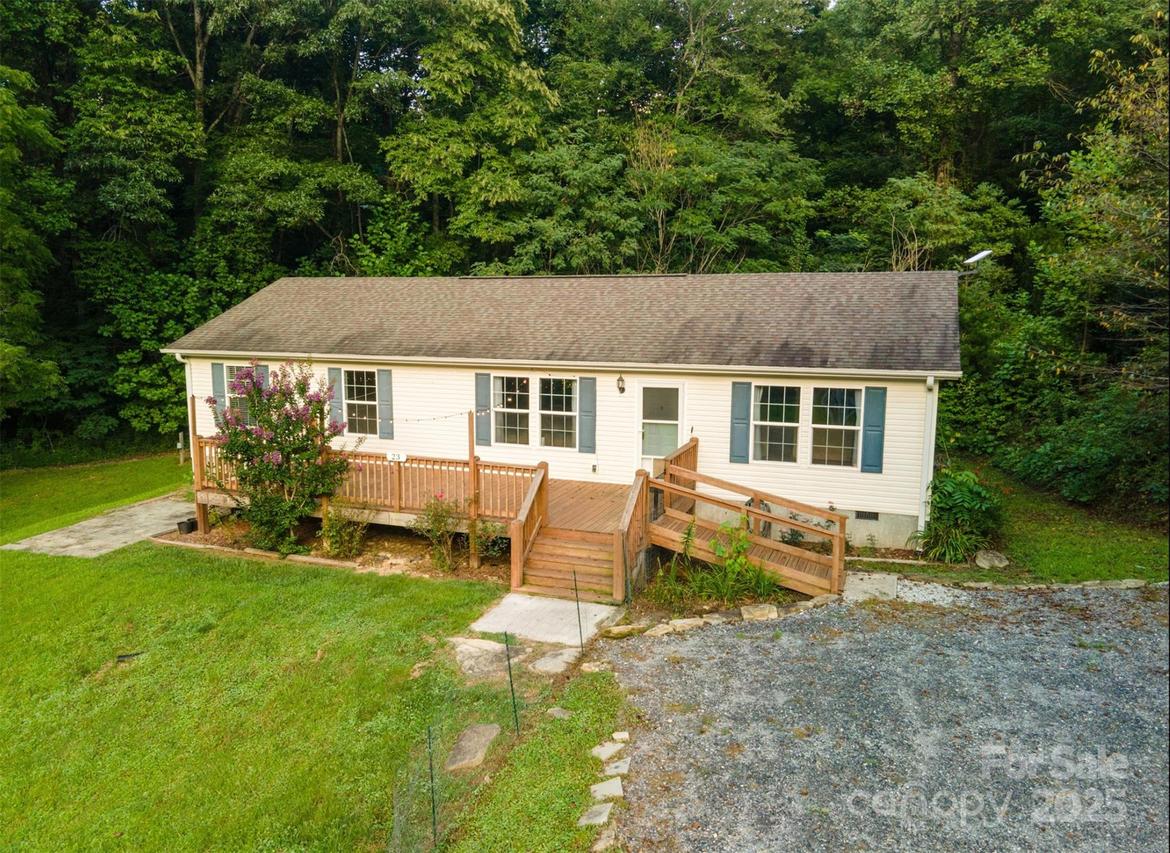 23 Sleeper Branch Rd., Whittier, NC 28789