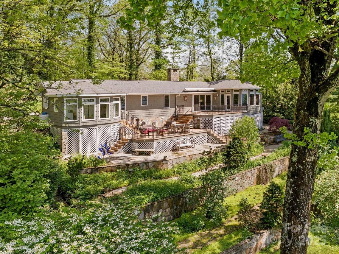 173 Laurel Ln., Marion, NC 28752