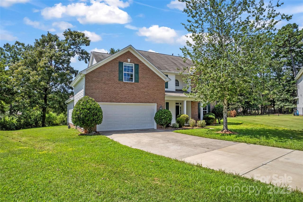 2003 Red Carpet Ct., Indian Trail, NC 28079
