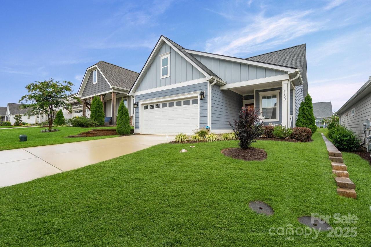 6160 Pier Dr., Denver, NC 28037