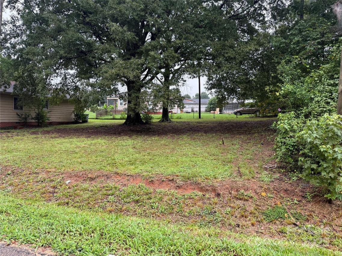 000 Plaza Ave., Kannapolis, NC 28081