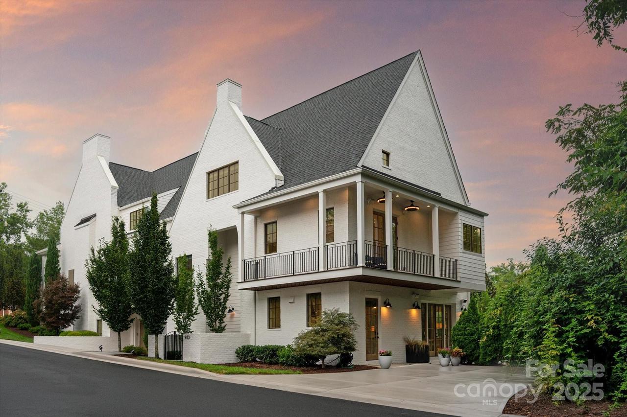903 Mcdonald Ave., Charlotte, NC 28203