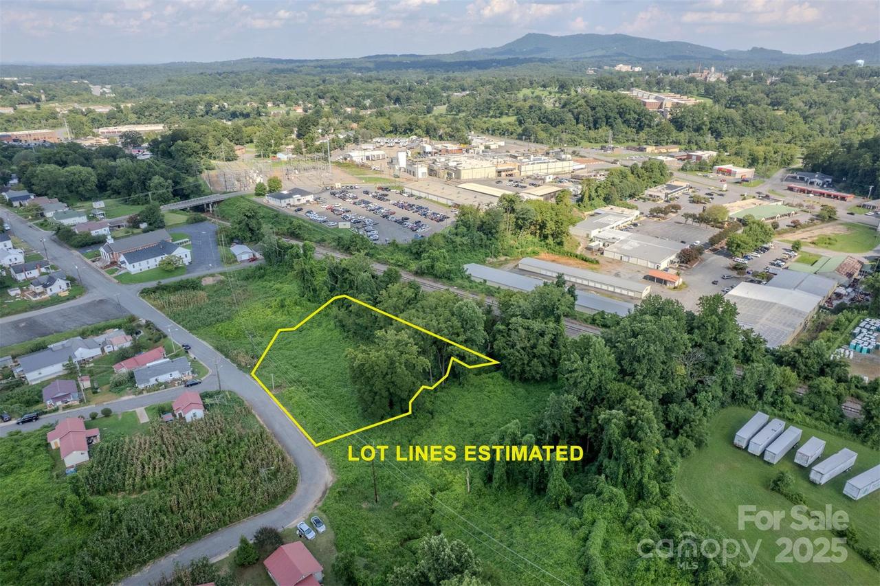 00 S Anderson St., Morganton, NC 28655