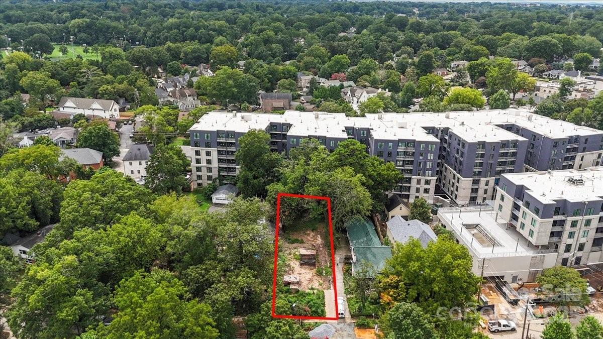 1645 Lombardy Cir., Charlotte, NC 28203