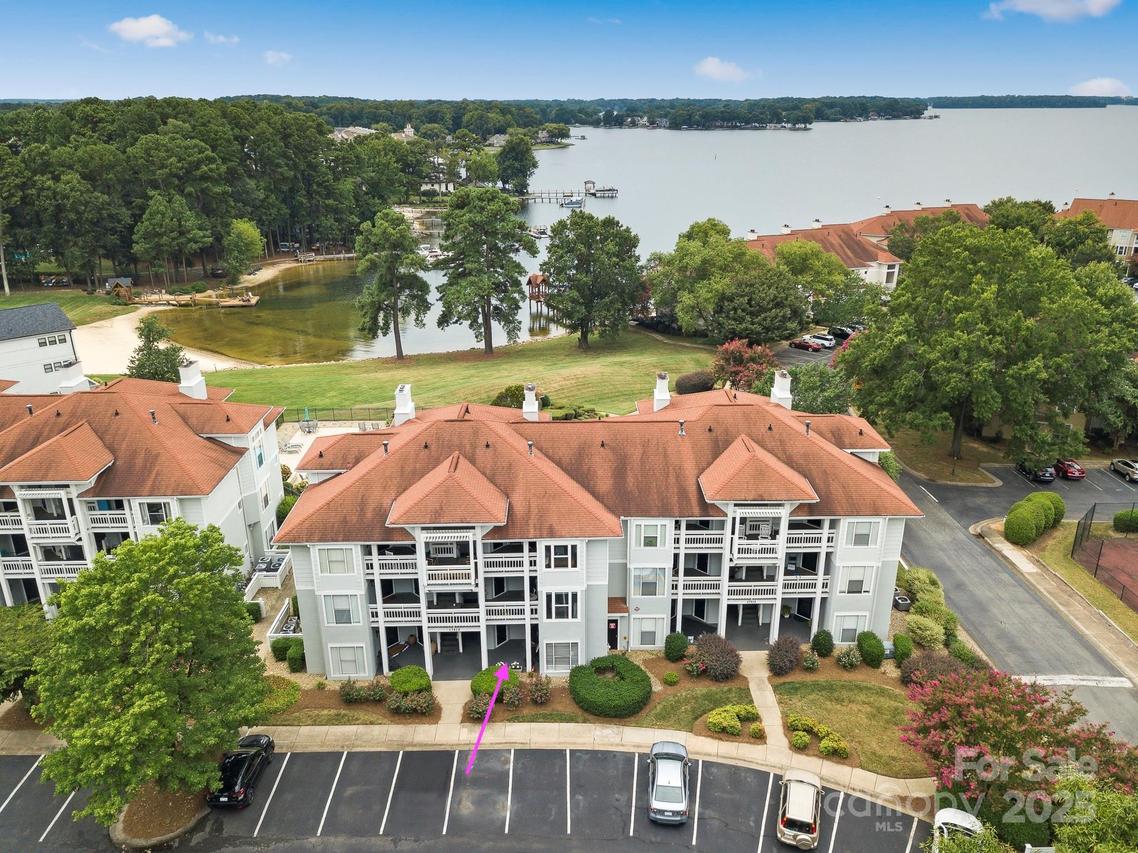 17919 Kings Point Dr., Cornelius, NC 28031