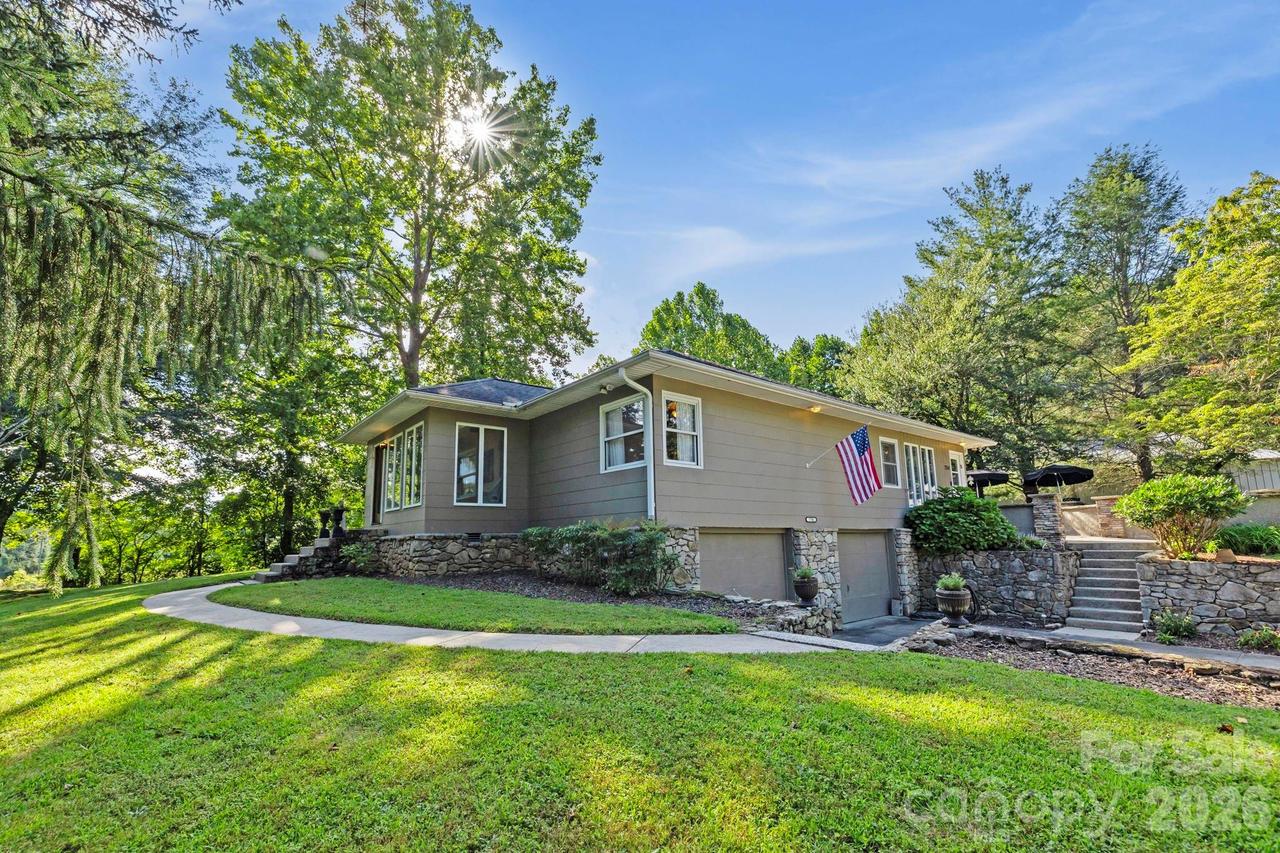 7741 Brevard Rd., Etowah, NC 28729