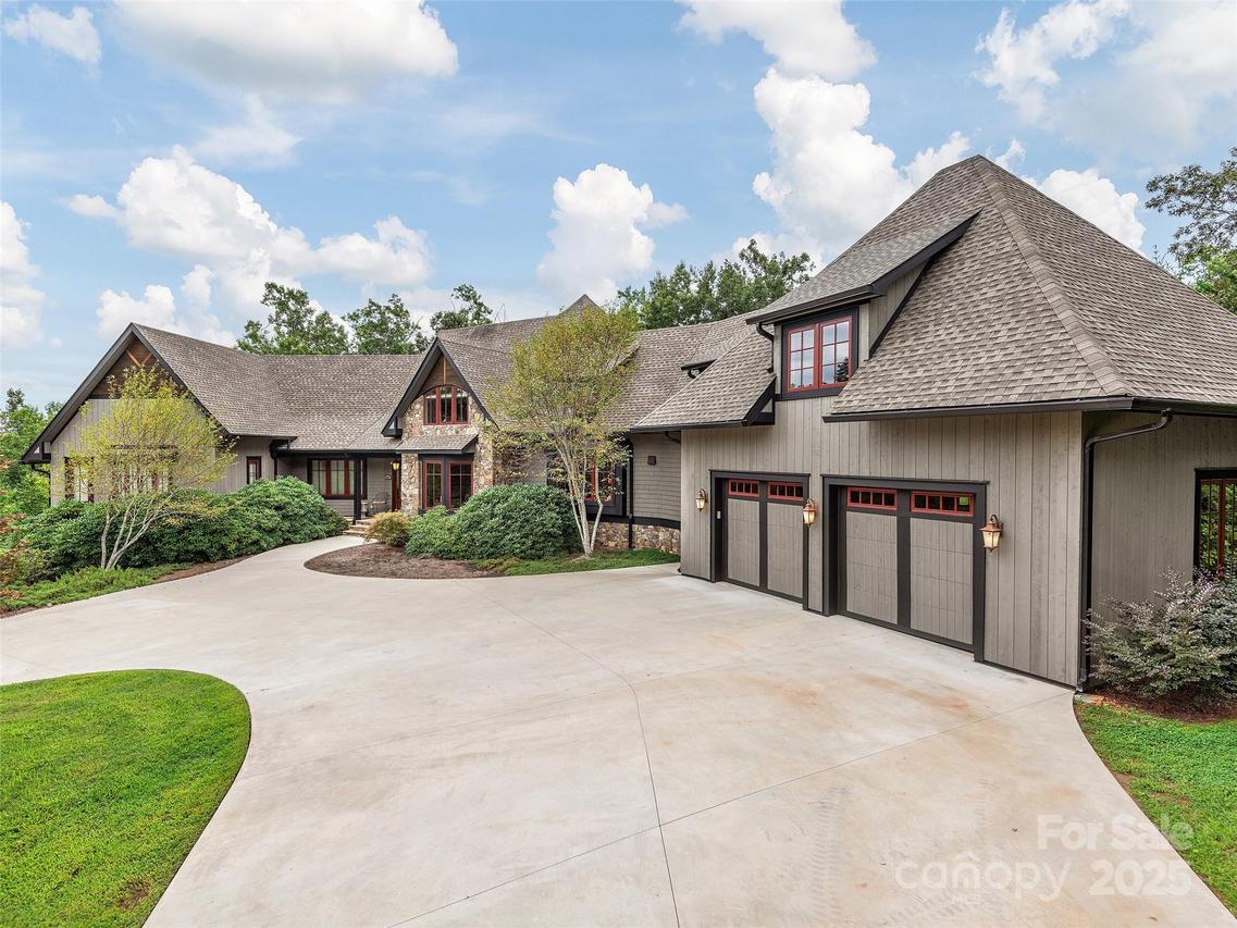 2351 Lake Adger Pkwy., Mill Spring, NC 28756