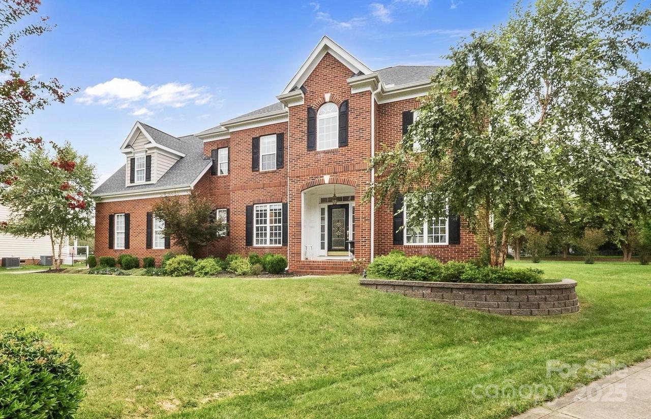 14208 Bald Cypress Ct., Huntersville, NC 28078