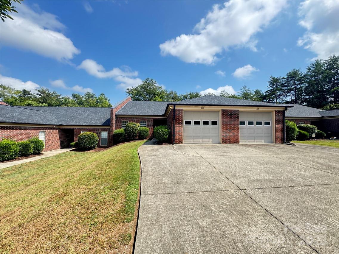 606 Camrose Cir., Concord, NC 28025