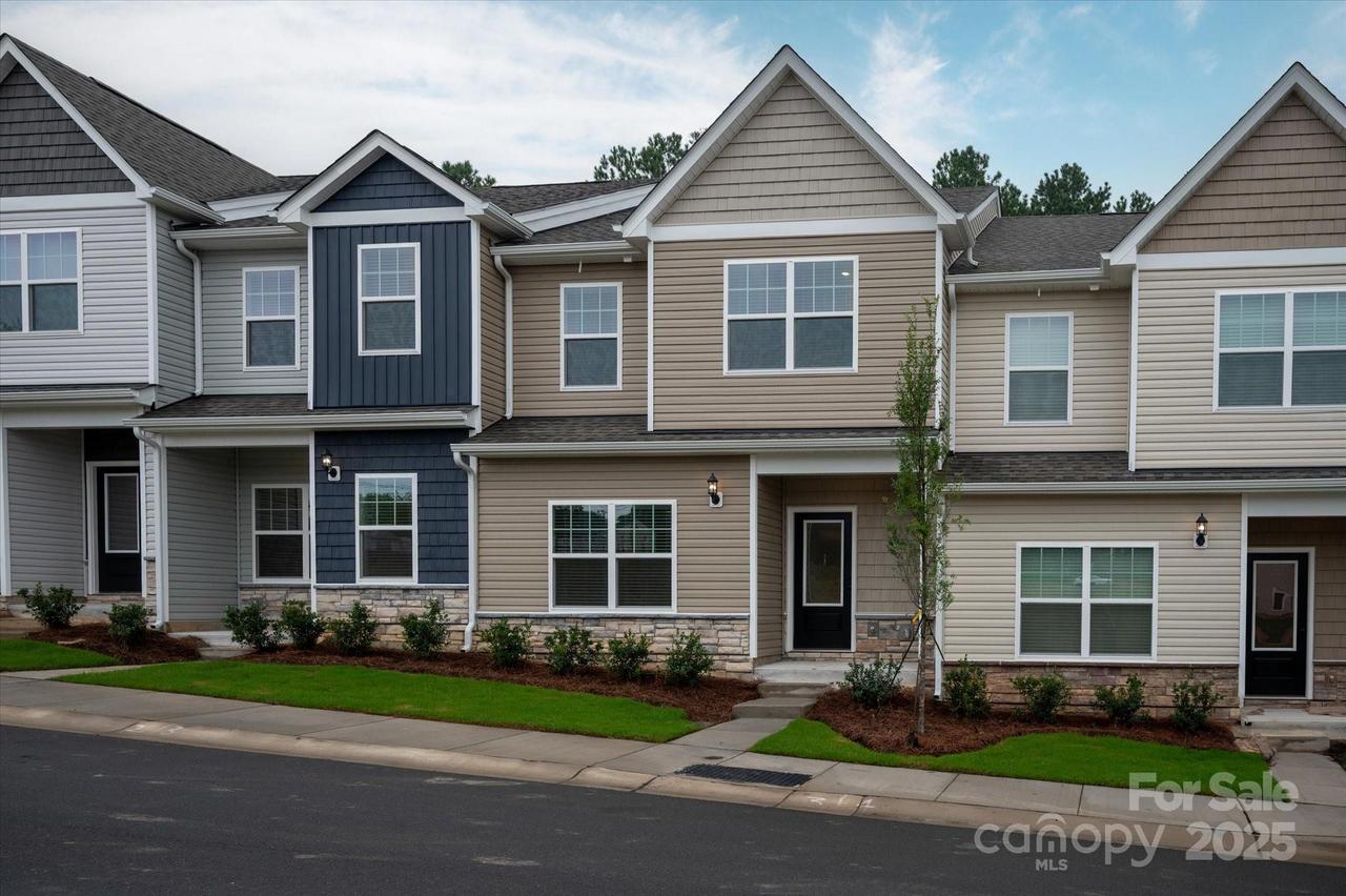 1232 Principal Featherstone Ave., Gastonia, NC 28052