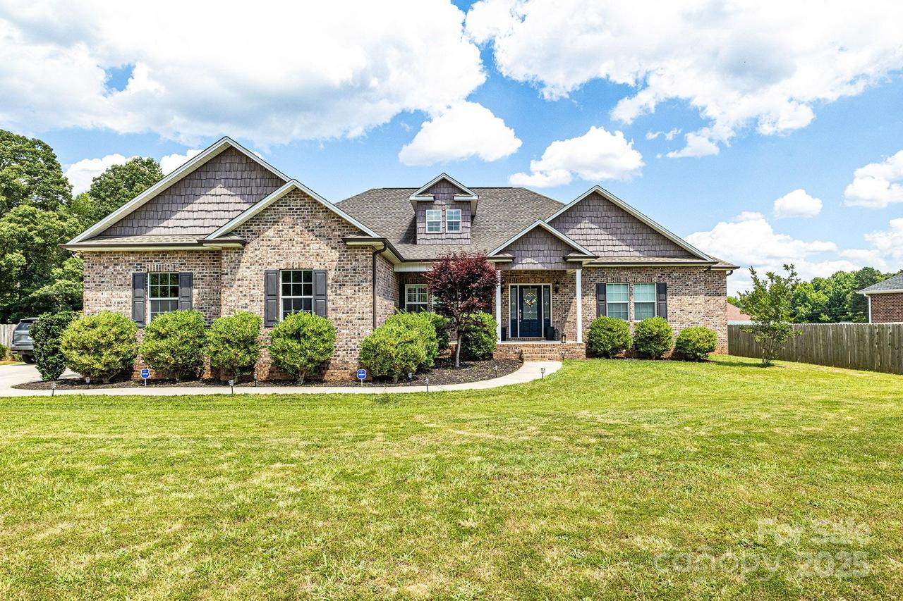 2340 Fay Jones Rd., Denver, NC 28037
