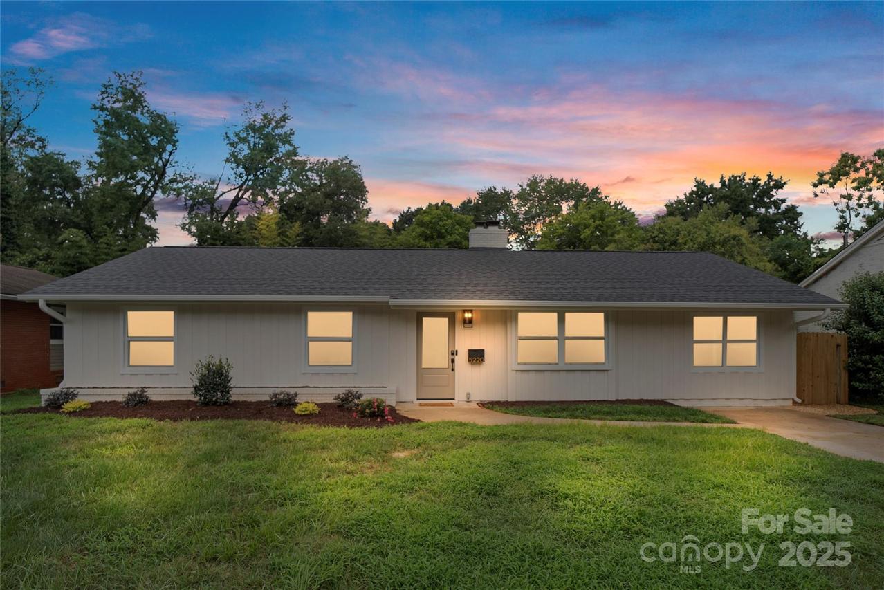 5220 Seacroft Rd., Charlotte, NC 28210