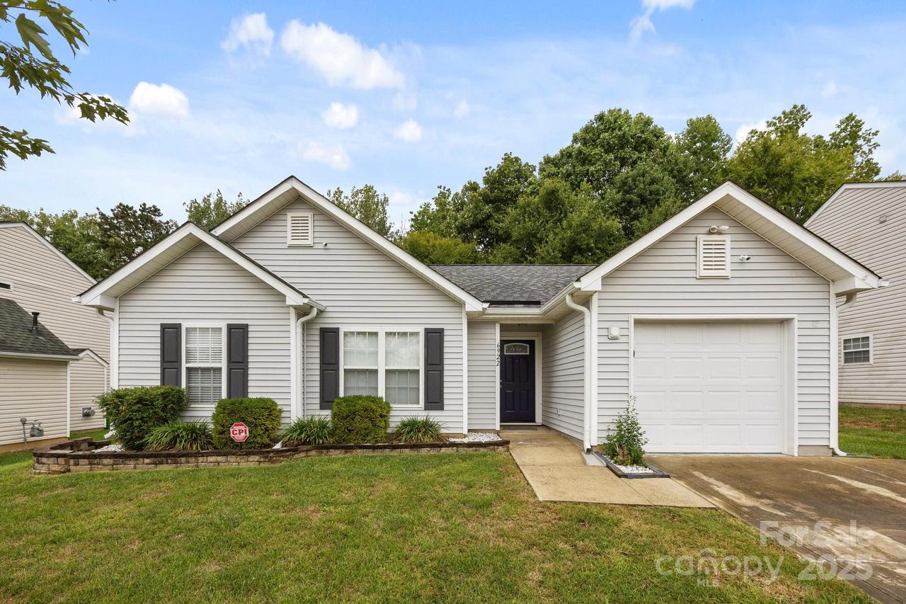 6922 Murray Grey Ln., Charlotte, NC 28273