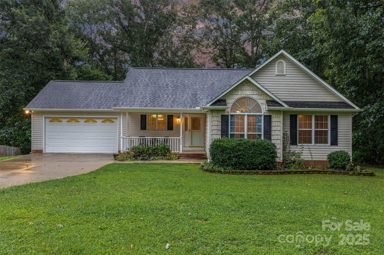 4059 Stoney Creek Dr., Lincolnton, NC 28092