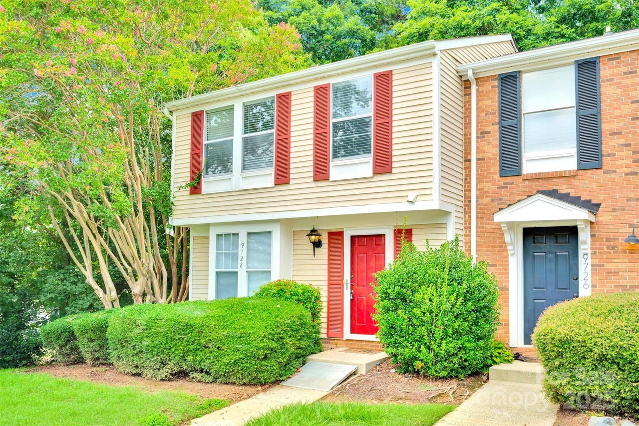 9728 Old Gate Dr., Matthews, NC 28105