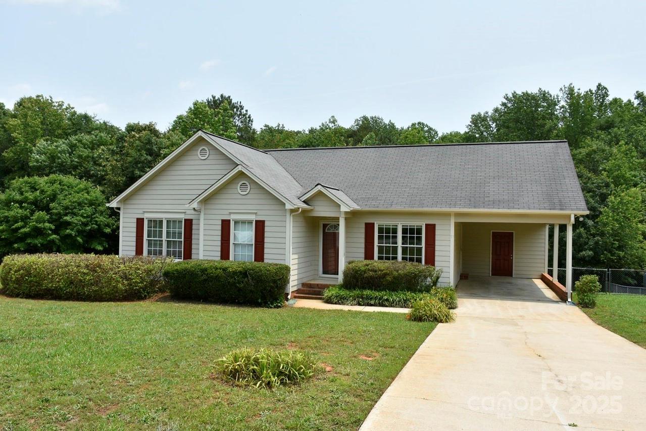 516 Basswood Way, Gastonia, NC 28052