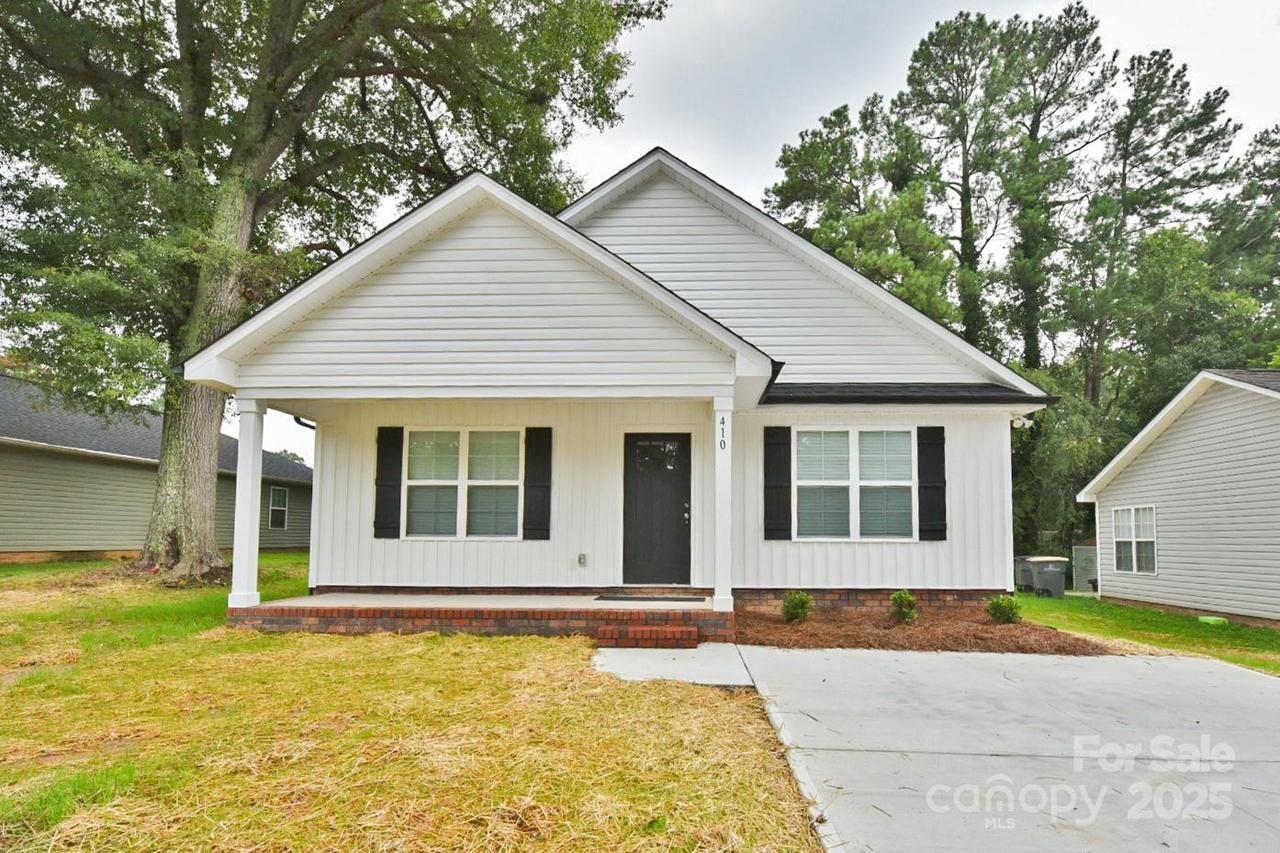 410 Coach St., Kannapolis, NC 28083