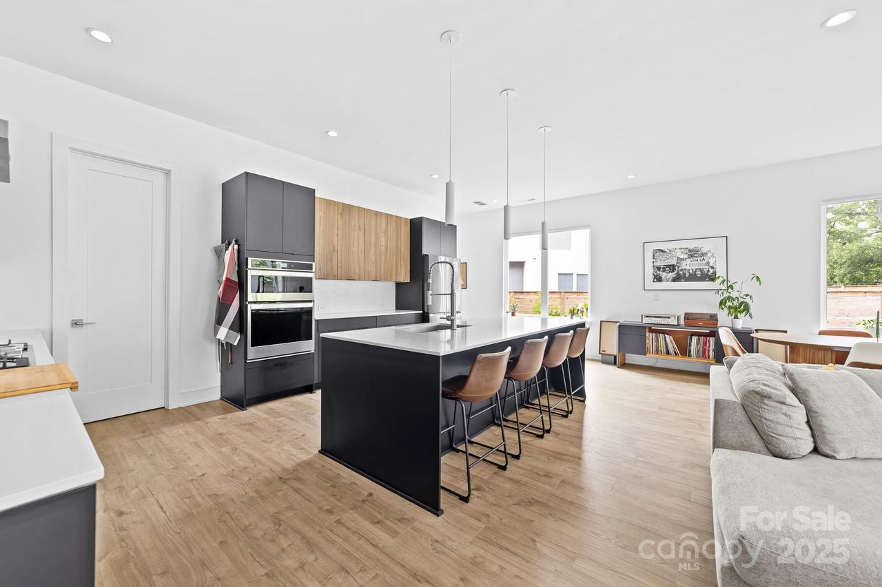 102 Mattoon St., Charlotte, NC 28216