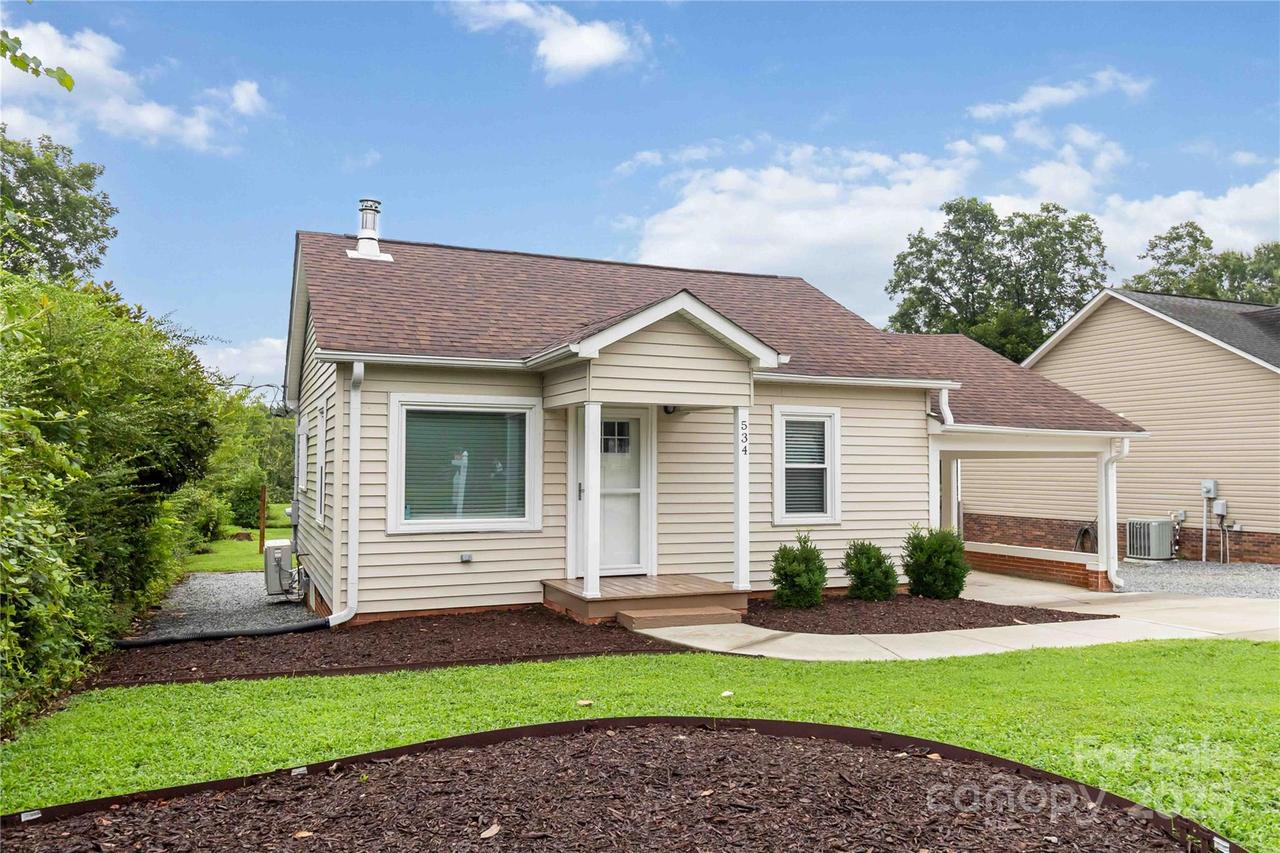 534 Collins St., Kannapolis, NC 28083